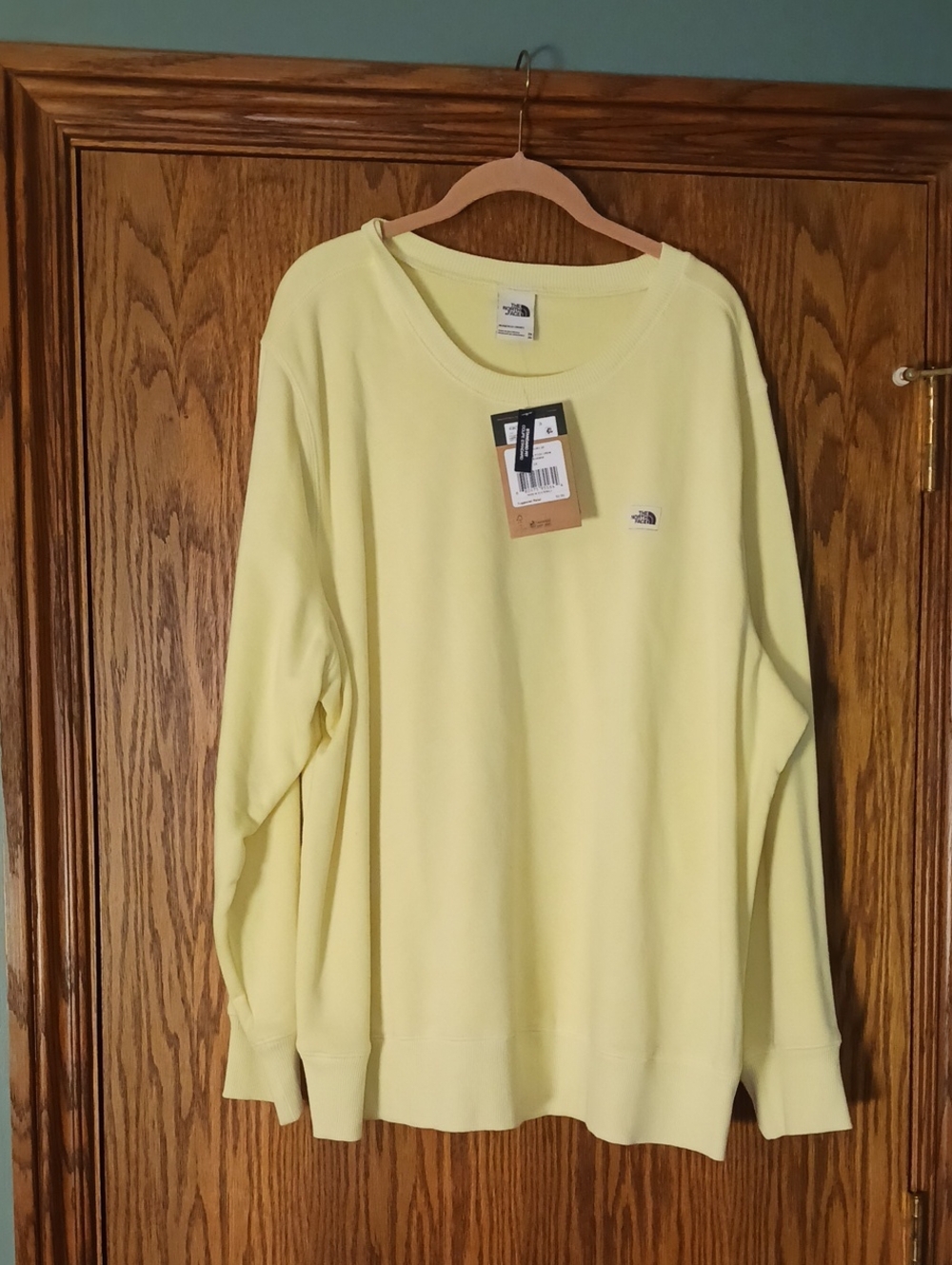 NWT Women's North Face Pullover HTG PTCH Crew Sweatshirt